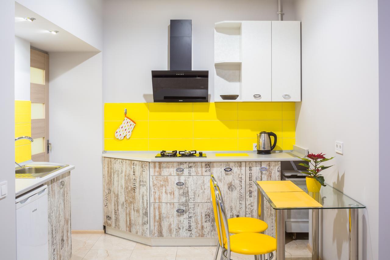 Apartment On Pekarska Street Зі Світлом! Lviv Eksteriør billede